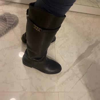 Lorenn Shoes Defolu Çizme İadesi Reddedildi, Kredi Kartına Geri Ödeme Talebi