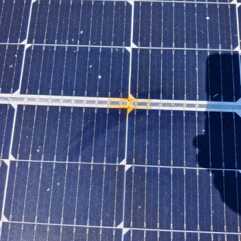 Teknik Solar'dan Yanmış Güneş Panelleri İçin Değişim Talebi