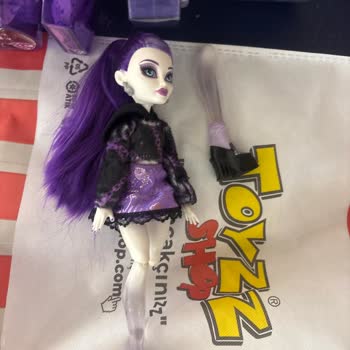 Toyzz Shop Mağazasında Kırık Bebek Bacağı Değişim Reddi