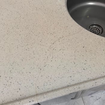 Belenco Beyoğlu Mermer Mutfak Tezgahındaki Çatlaklar Garanti Kapsamında Onarım Talebi