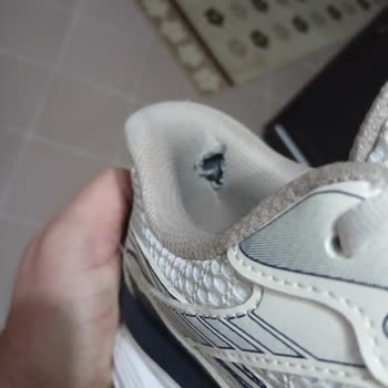 Skechers Ayakkabısında Tekrarlayan Aşınma, Üretim Hatası İddiası Ve İade Talebi