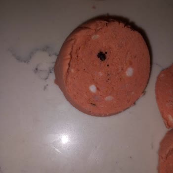 BİM Tombik Tavuk Baton Sucukta Böcek Benzeri Yabancı Madde