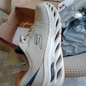 Skechers Ayakkabısında Kısa Sürede İç Yan Yırtılması Ve Şikayet Reddedilmesi