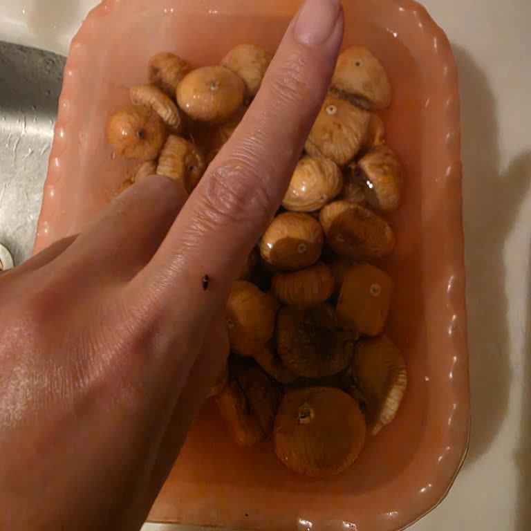 Kalitesiz Kuru Meyveler Ve İlgisiz Müşteri Hizmeti