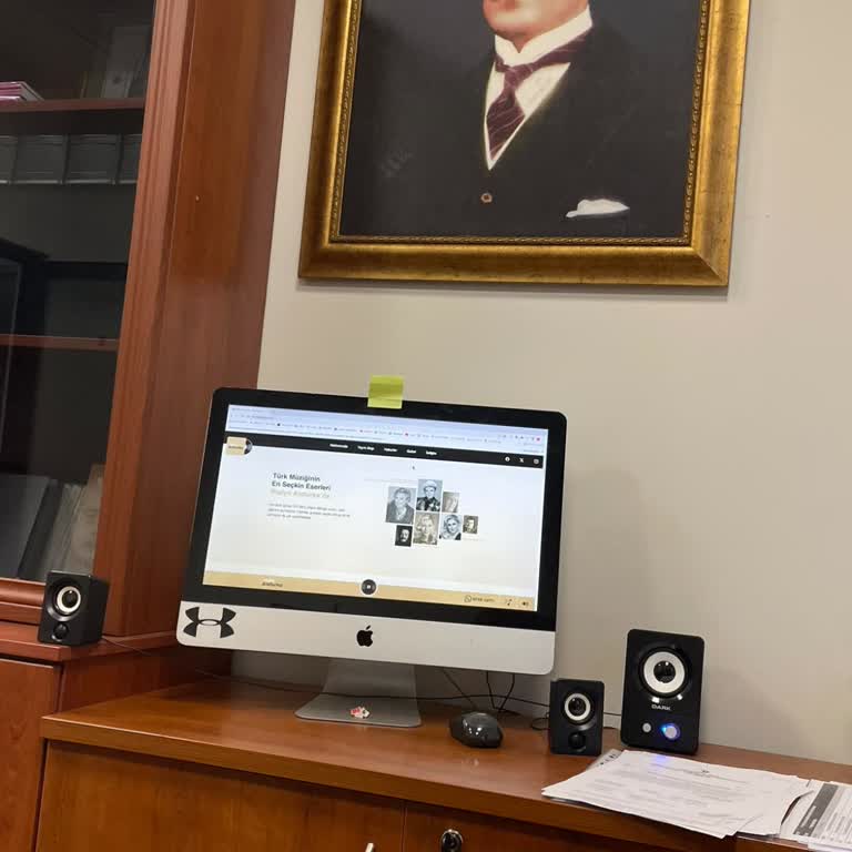 Radyo Programında Tarihi Lider İsminin Atlanması