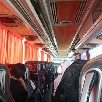Buzlu Turizm Otobüsündeki Kötü Koku, Hijyen Eksikliği Ve Hasarlı Havalandırma İçin Tam İade Talebi