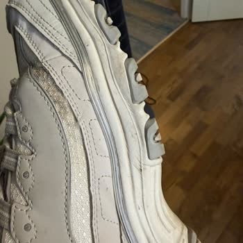 Skechers D'Lites Ayakkabısında İlk Kullanımda Kırılma Ve Değişim Talebim Reddedildi
