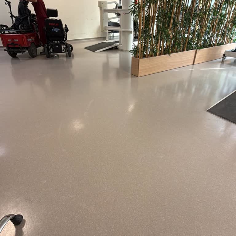 ESWT Fizik Tedavi Bölümünde Tek Personel İle Aşırı Yoğunluk
