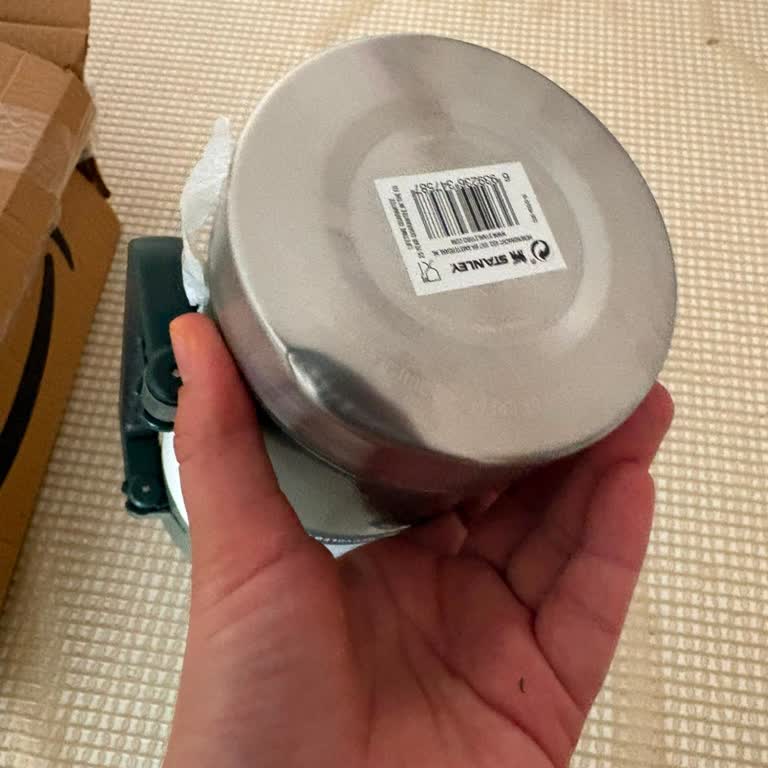 Amazon'da Stanley Termosun Altı Tekrar Ezik Çıktı, Tam İade Talebi