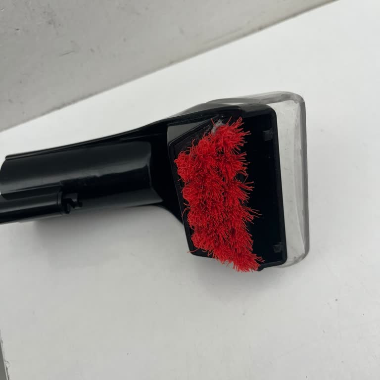 Bissell Koltuk Yıkama Makinesinde İlk Kullanımda Kırılan Parça İçin Haksız 900 TL Talep