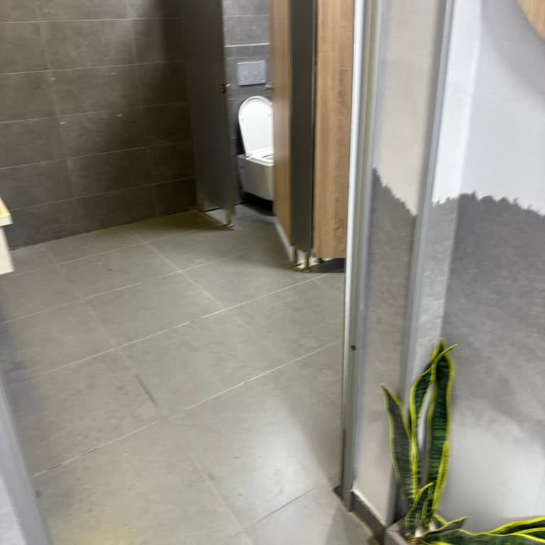 Ceyhan'daki Petrol Ofisi Mıstık Usta Şubesinde Tuvalet Hijyeni Ve Personel Üslubu Sorunu