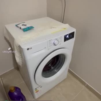 LG Çamaşır Makinesi 10 Günlük Çalışırken Yerinden Oynuyor!