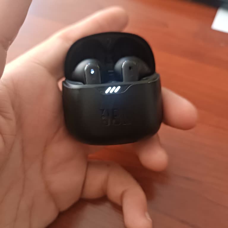 JBL Sol Kulaklık Arızası Ve Ücretsiz Onarım Talebi