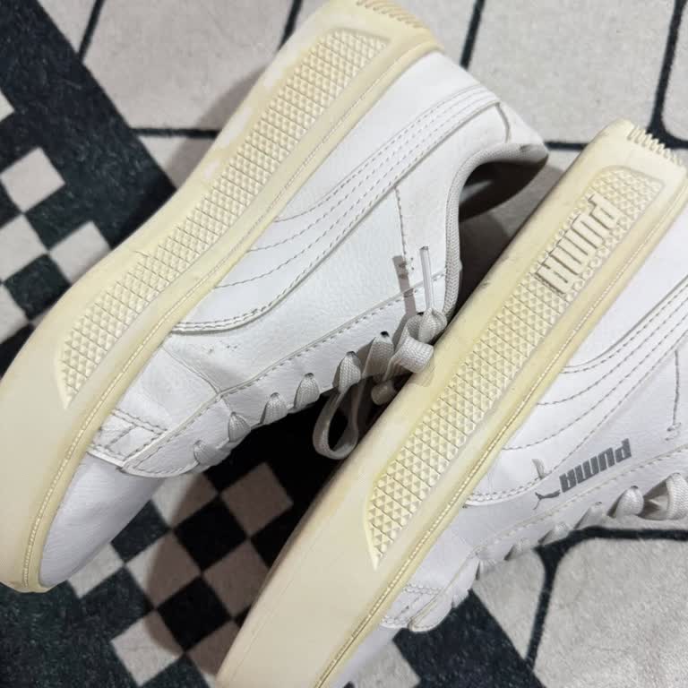 Puma Ayakkabısının Tabanda Hızlı Sararması Ve Mağazanın Ürün Hatasını Reddetmesi