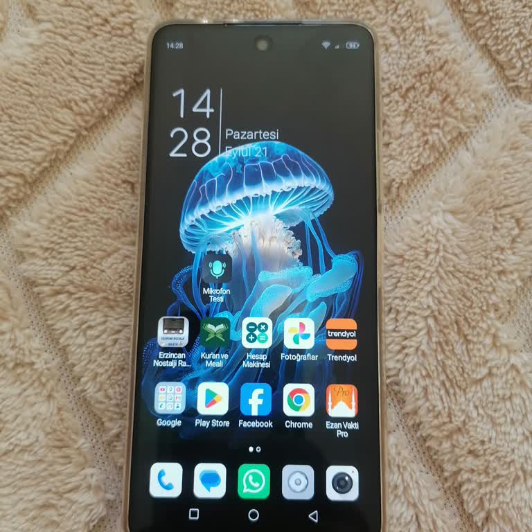 ZTE Nubia Music Telefonunda Ses Kesintisi Ve Donma, Garanti Servisinde Çözüm Bekleniyor