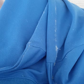 Arçelik Çamaşır Makinesinde Sürekli Tozlu Ve Kokulu Çıkarma Sorunu