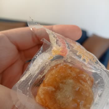 Güllüoğlu Baklavasının Şekerlenmiş Ve Bozulmuş Olması