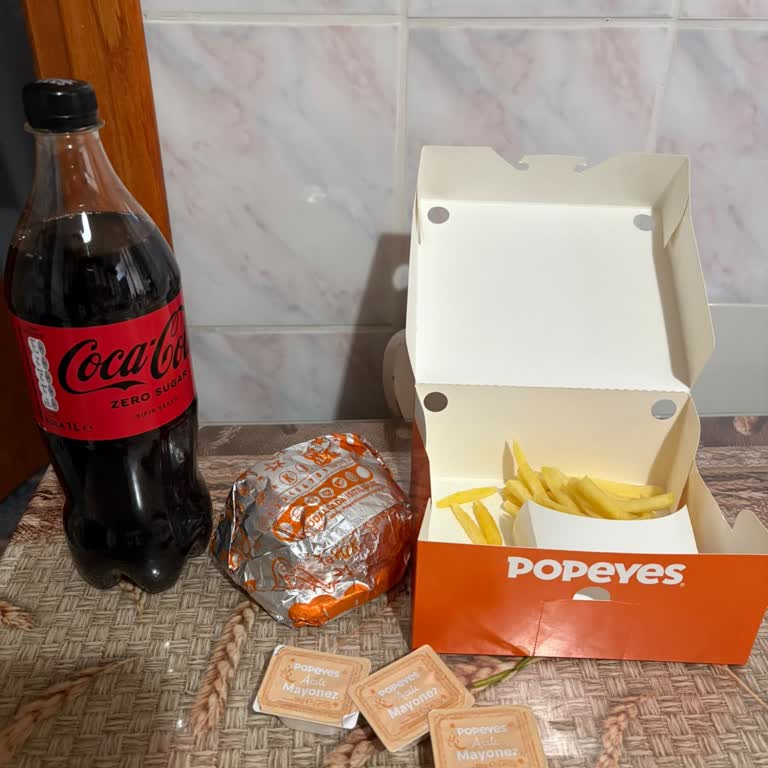 Popeyes'tan Eksik Ürün, İade Ve Gönderim Sorunu