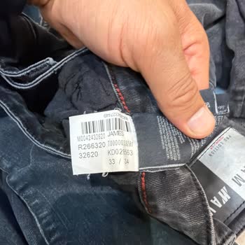 Üç Pantolonda Tekrarlanan Renk Solması Ve Cep Açılması Sorunun Kalıcı Çözümü
