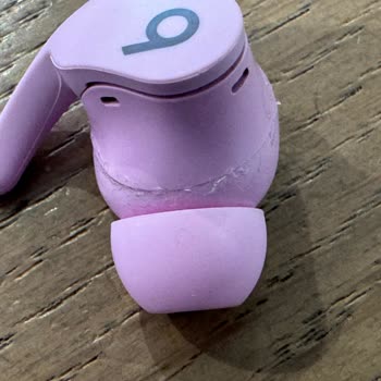 Beats Fit Pro Tamirinde Oluşan Fiziksel Hasar Ve Değişim Talebi