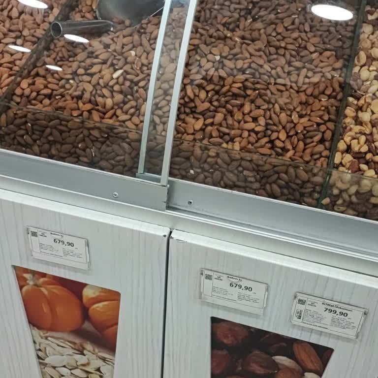 Makbul Kuruyemişte Çiğ Badem Fiyatı 679 TL’ye Çıktı, Kalite Sürekli Değişiyor