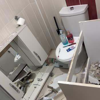 Koçtaş Montaj Ekibi Banyo Dolabı Sökümünde Lavabo Ve Armatür Zararına Sebep Oldu