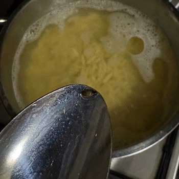 Pastavilla İri Arpa Şehriye Paketi İçinde Böcek Tespiti Ve Hijyen Şikayeti