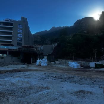 Sinpaş Kızılbük Thermal Resort Kadınlara Özel Plajın Kapatılması Ve Asansör Sorunları