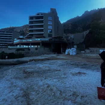 Sinpaş Kızılbük Thermal Resort Kadınlara Özel Plajın Kapatılması Ve Asansör Sorunları