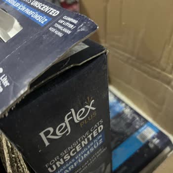 Reflex Kedi Kumu Paketi Patladı Ve Döküldü, İade Talebi
