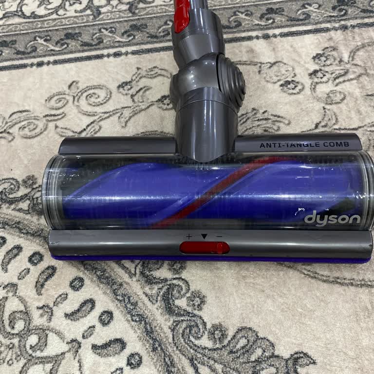 Dyson V15 Halı Başlığı Çıkmadığı İçin Ücretsiz Değişim Talebi