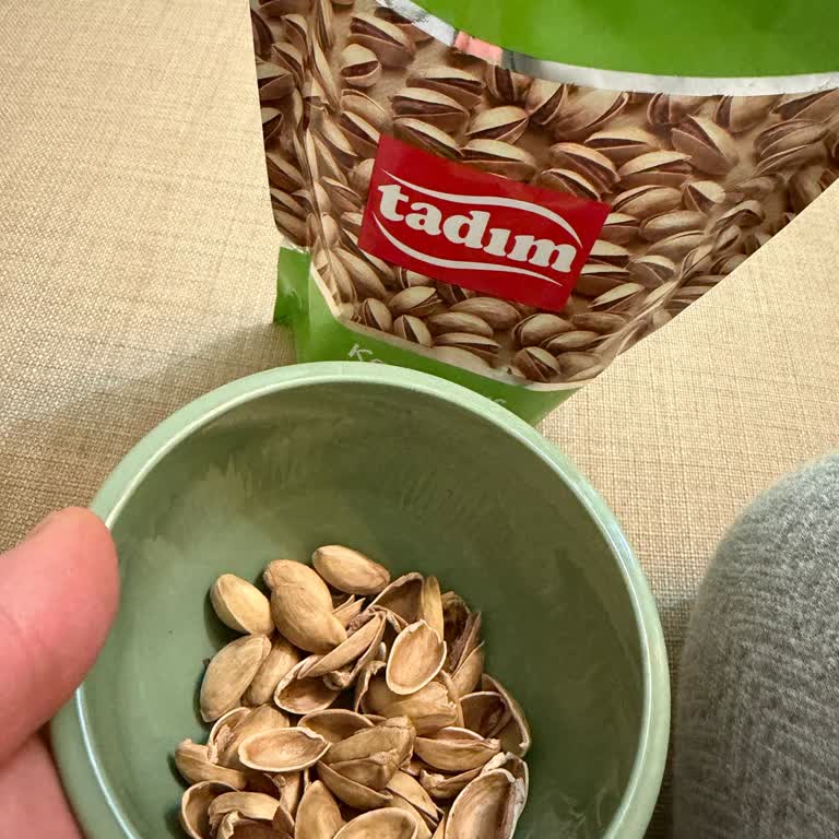 Tadım Markalı Kavrulmuş Antep Fıstığında Kapalı Fıstık Ve Yüksek Fiyat Şikayeti