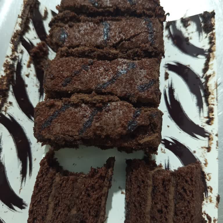 File Market’ten Alınan Eti Browni Patisserie Ürününün Kötü Koku Ve Bozulmuş Tat Sorunu
