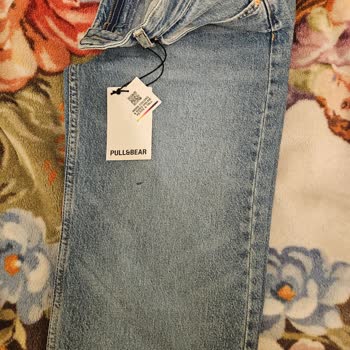 Pull & Bear Mağazasında Stok Hatası Ve Hatalı Pantolon