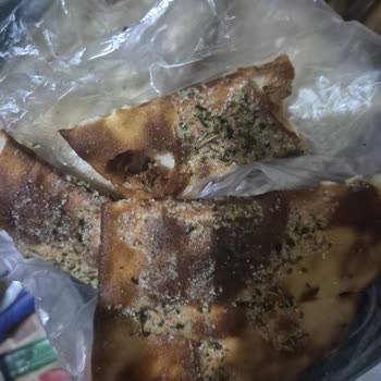 Yanmış Pizza Ve Sarımsaklı Ekmek İçin Ücret İadesi Talebi