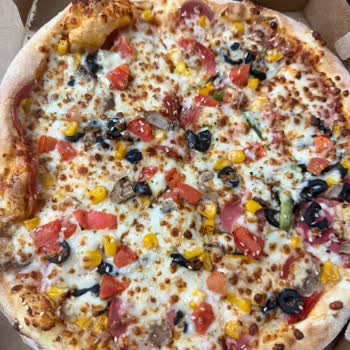 Domino's Şubesinde Pizza Kalitesindeki Sorun Ve Saygısız Çalışan Tutumu