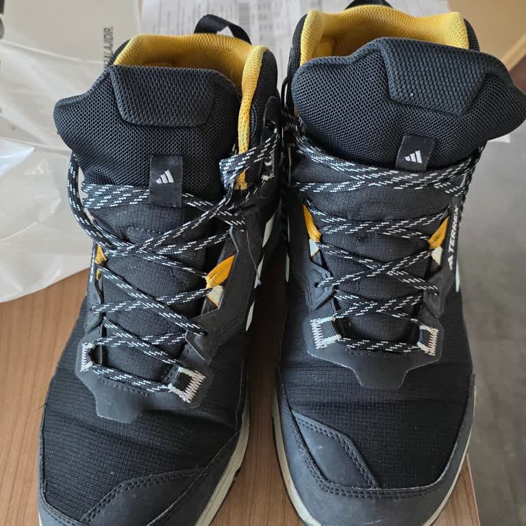 Gore-Tex Adidas Terrex AX4 Botunda Su Geçirme Sorunu Ve Yüzeysel İnceleme