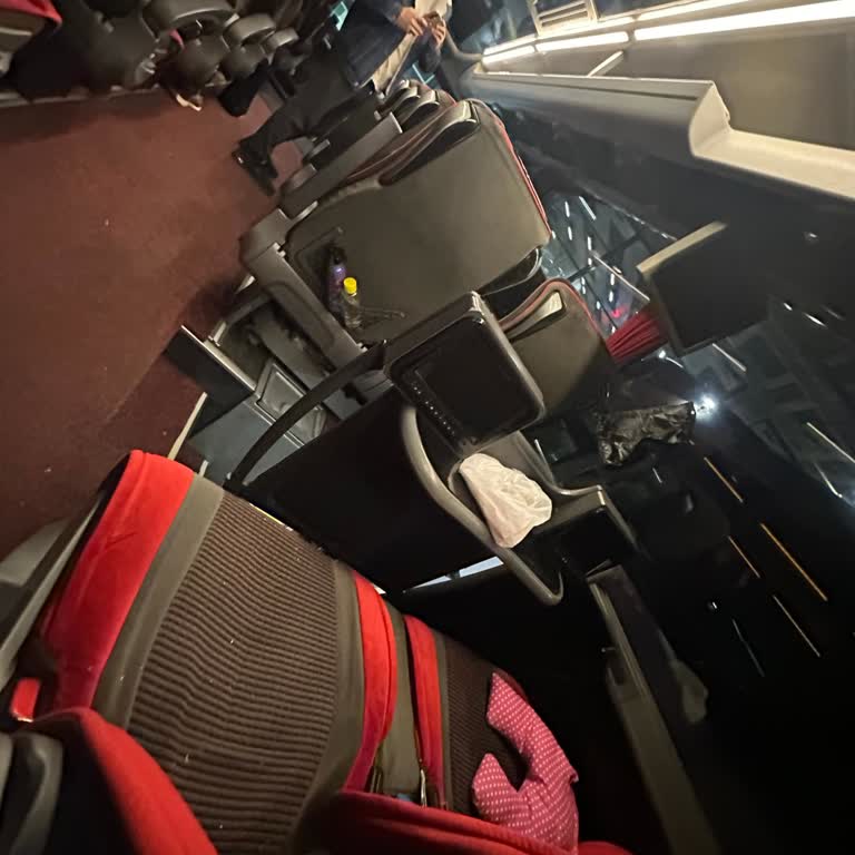 Erova Turizm Otobüsünde Çöplük Ve Temizlik Sorunu