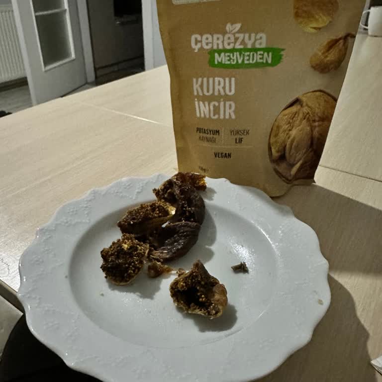 A101 Plaza’da Çerezya Kuru İncirlerinde Kalitesiz Ve Çürük Ürün Satışı