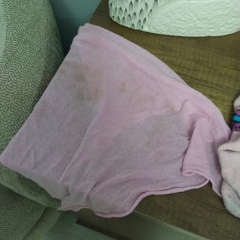 Beko Çamaşır Makinesinin Sürekli Kirli Çıkarma Ve Arızalı Dijital Düğmelerine Karşı İade Talebi