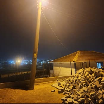 Tekirdağ Kapaklı’da Yana Yatmış Elektrik Direği Tehlikesi İçin TREDAŞ’tan Acil Müdahale Talebi