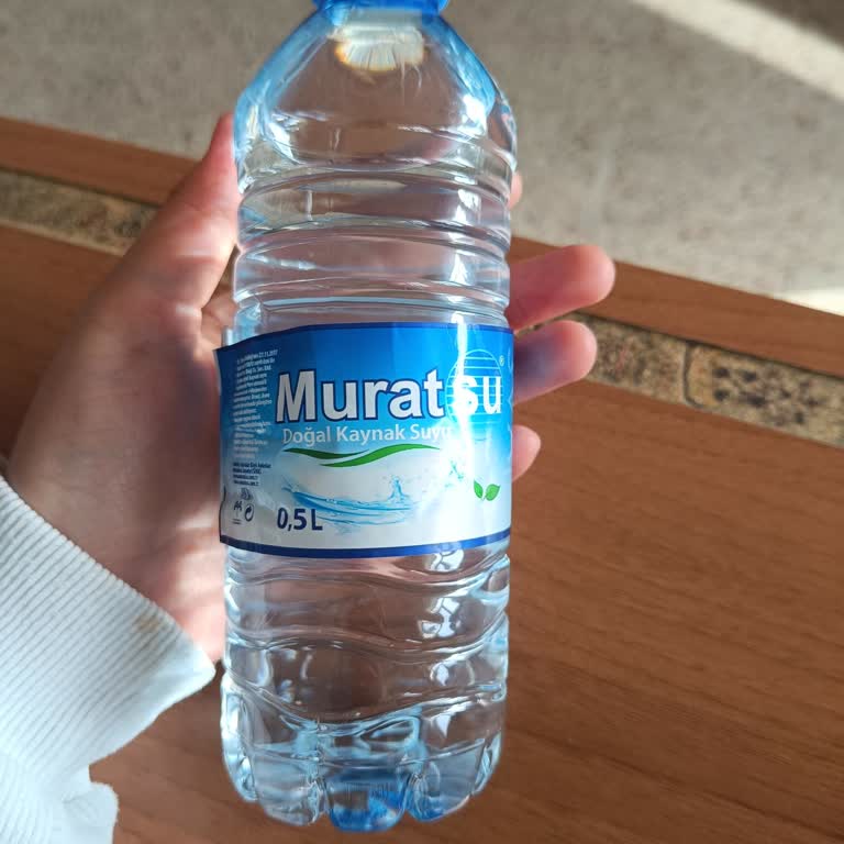 M**** Pet Şişe Suda Deterjan Tadına Benzer Koku Ve Güvensizlik