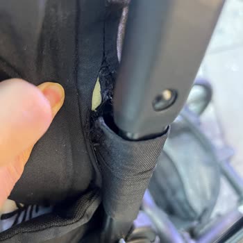 Cybex Bebek Arabasında Kısa Sürede Kumaş Yırtılması Ve Değişim Talebi