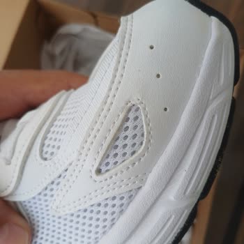 Adidas Spor Ayakkabısında Kısa Sürede Dikiş Atması Ve Mağaza Reddi