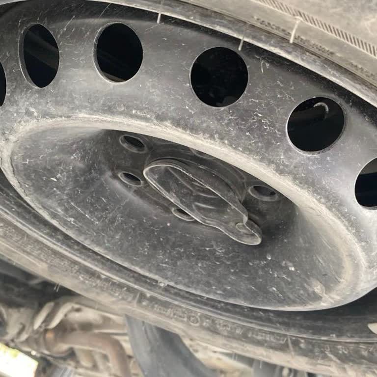 Ford Transit Custom Araçta Stepne Makara Sistemi Arızası Ve Servis Yetkisizliği