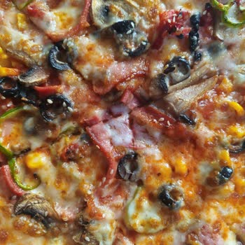 Terra Pizza’dan Yanlış Hazırlanan Pizza İçin Doğru Ürün Gönderimi Talebi