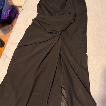 Kutu Butik'ten Aldığım Elbiseler İlanla Uyuşmuyor Ve 14 Günlük İade Hakkım Engellendi