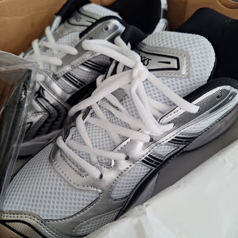 Instagram'dan Satın Alınan Sahte Asics Ayakkabı İçin İade Reddi Ve Para İadesi Talebi