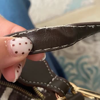 LCW Deri Çantada Hızlı Dikiş Bozukluğu Ve Kullanılamaz Durum