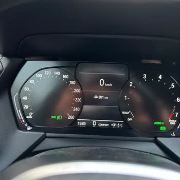 BMW 118i Gösterge Paneli LED Arızası İçin Ücretsiz Değişim Talebi